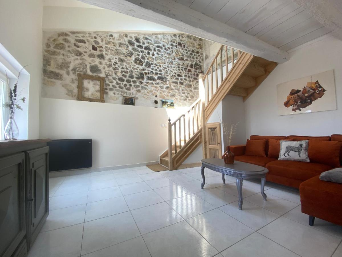 Maison de charme au cœur des vignes et Gironde Gauriac Extérieur photo